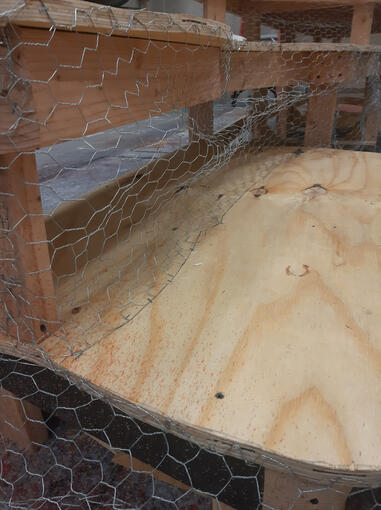 chicken wire shaping for rocky platforms